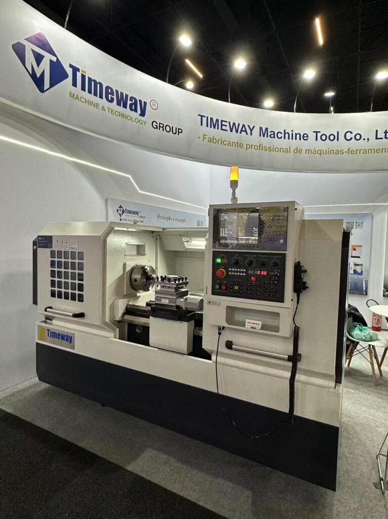 Torno CNC comando Fanuc 0i TF plus